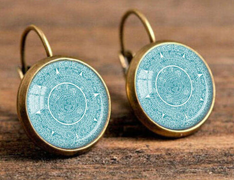 Vintage Aztec Calendar Earring