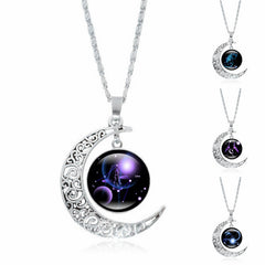Fashionable Lovely Moon Necklace