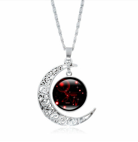 Fashionable Lovely Moon Necklace